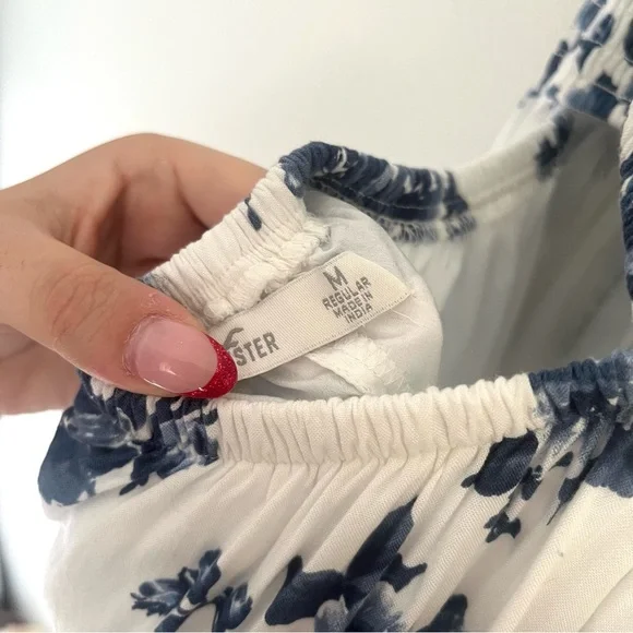 Hollister Blue and White Floral Maxi Dress - Picture 6 of 6